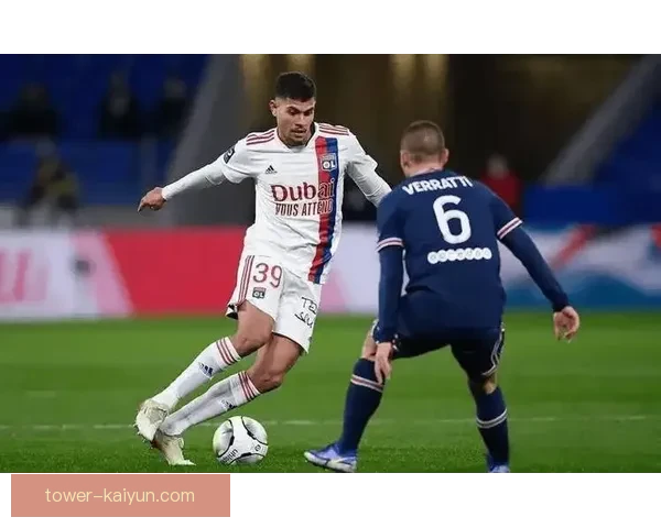 吉马良斯在近期比赛中表现稳健，展现出持续提升的竞争力。