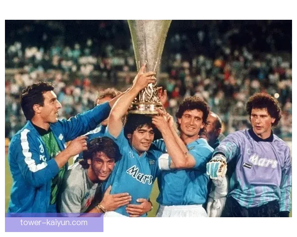 圣埃蒂安中场组织持续提升,球队战术发挥稳健明显 圣埃蒂安中场组织持续提升,球队战术发挥稳健明显