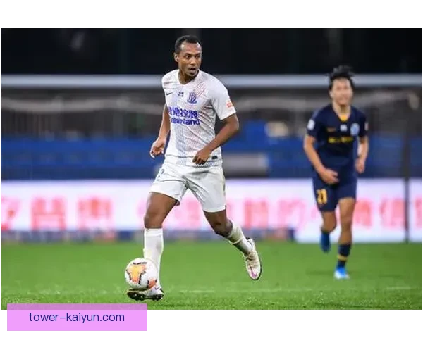 兹拉坦·伊布拉希莫维奇状态回暖，表现稳健助力球队争夺荣誉