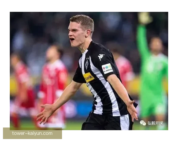 德甲维德默后防状态回暖，近期表现稳健值得关注